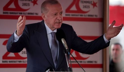 Ερντογάν ντύνει νομικά τη «Γαλάζια Πατρίδα»: Στόχος Αιγαίο, ΑΟΖ και «γκρίζες ζώνες»