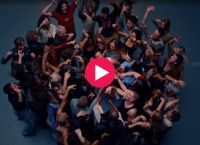 Ο Harry Styles μόλις κυκλοφόρησε το νέο του video clip που προκάλεσε αντιδράσεις