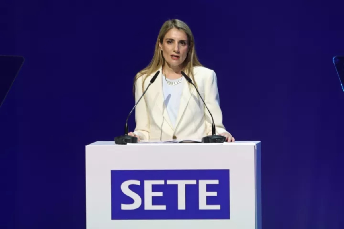 Τουρισμός χωρίς σχέδιο: Το ελληνικό success story δείχνει σημάδια κόπωσης