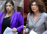 Σύγκρουση Κωνσταντοπούλου–Καραγεωργοπούλου: «Έκλεψες την έδρα»–«Ο Καραναστάσης πήρε χωρίς να έχει δικαίωμα»