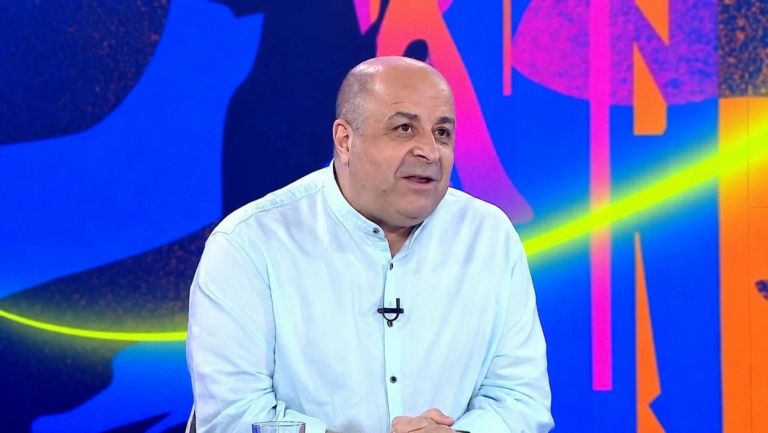 “ΒΟΜΒΑ”: Ο Μάρκος Σεφερλής κατεβαίνει στην πολιτική – Αποκάλυψε το όνομα-έκπληξη του “κόμματος”