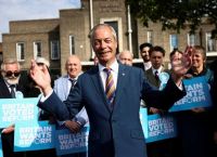 Η Βρετανία του Φάρατζ: Πώς το Reform UK διέλυσε το παλιό πολιτικό σύστημα