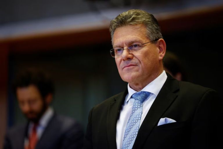ΕΕ και Τραμπ σε τροχιά σύγκρουσης για τους δασμούς στα μέταλλα