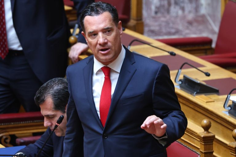 «Το ΕΣΥ έχει το περισσότερο προσωπικό στην ιστορία του»–Απάντηση Άδωνι για τα νοσοκομεία της Περιφέρειας