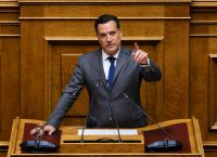 Άδωνις: «Κόβω 25% την τιμή στη φαρμακευτική κάνναβη» – ανάσα για χιλιάδες ασθενείς