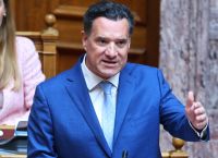 Άδωνις σε Βελόπουλο: «Προτιμάτε τον λινγίτη και τον καρκίνο αντί για το μέλλον της Ελλάδας»