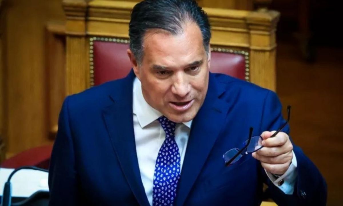 Άδωνις κατά ΠΑΣΟΚ για τα «Πράσινα Σπιτάκια»: «Κανένα σκάνδαλο – Επιχείρηση πολιτικής εξαπάτησης»