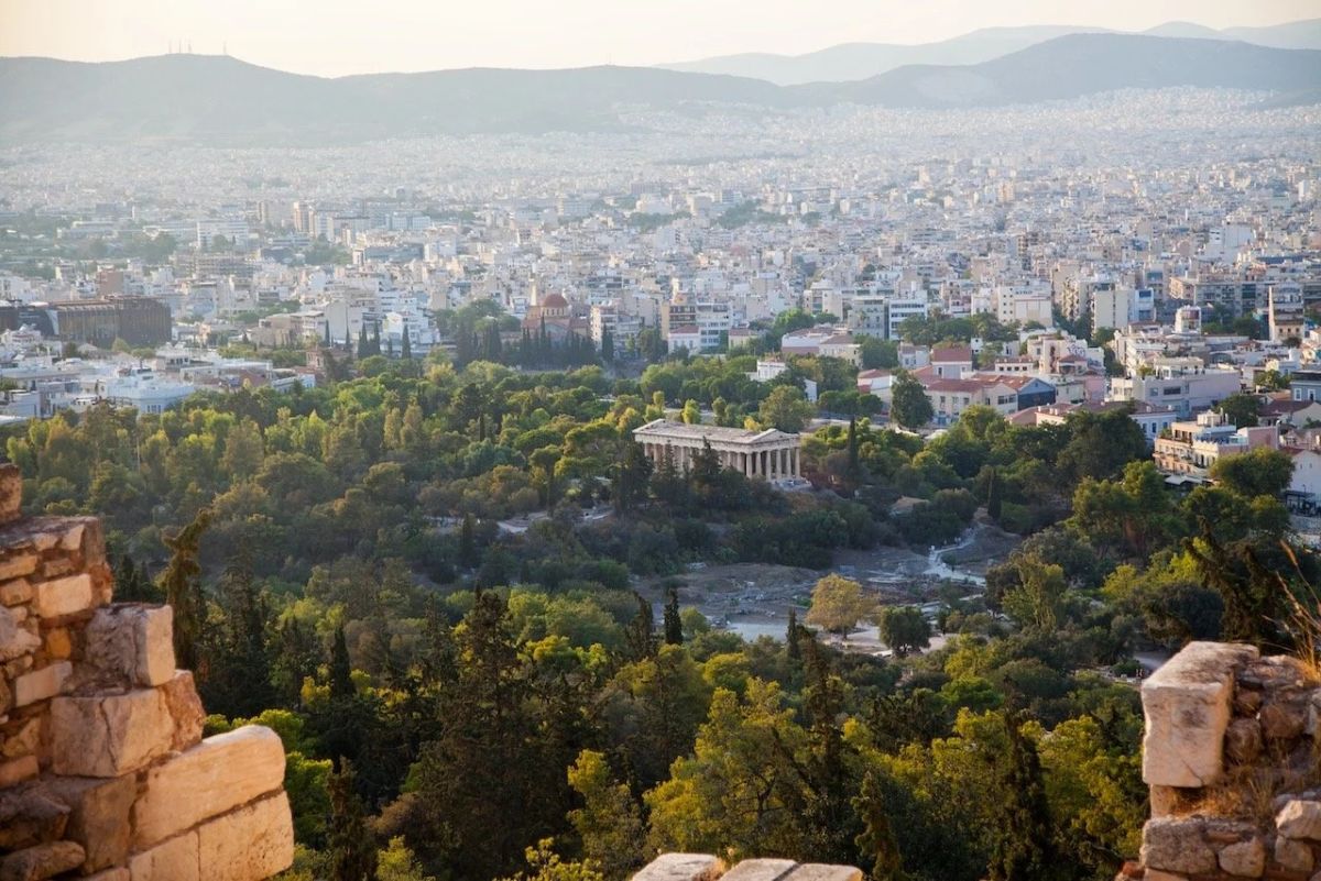 Χρυσή Βίζα: Τούρκοι, Ισραηλινοί και Κινέζοι οδηγούν τις επενδύσεις σε ελληνικά ακίνητα