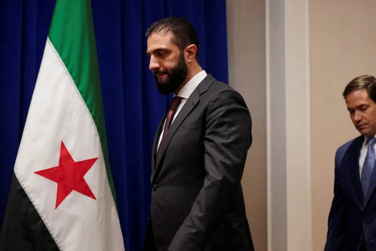 Τα ΗΑΕ Επιστρέφουν στη Δαμασκό με Όπλο τα Λιμάνια και τις Υποδομές