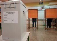 Κύπρος: Αυξημένη συμμετοχή στις βουλευτικές εκλογές και μάχη για τη νέα Βουλή
