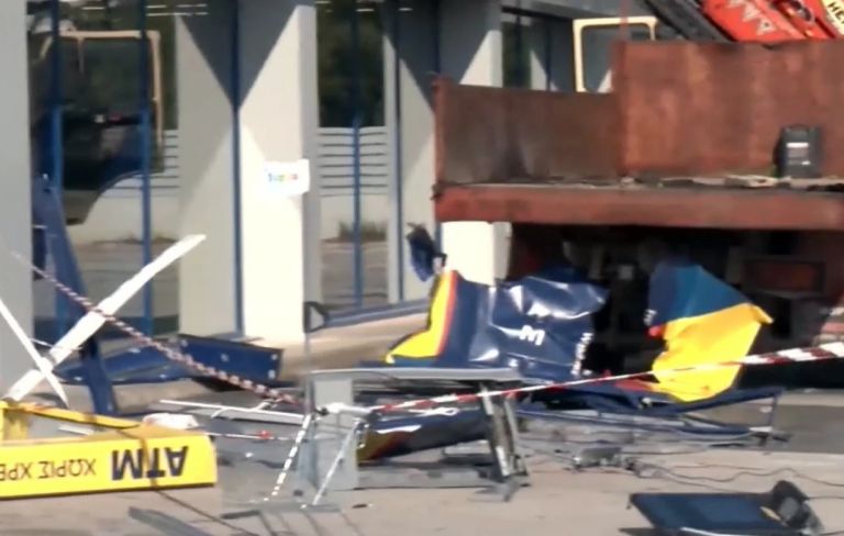Κινηματογραφική ληστεία στο Πόρτο Ράφτη: «Ξήλωσαν» ΑΤΜ με φορτηγό και αλυσίδες μέσα στη νύχτα