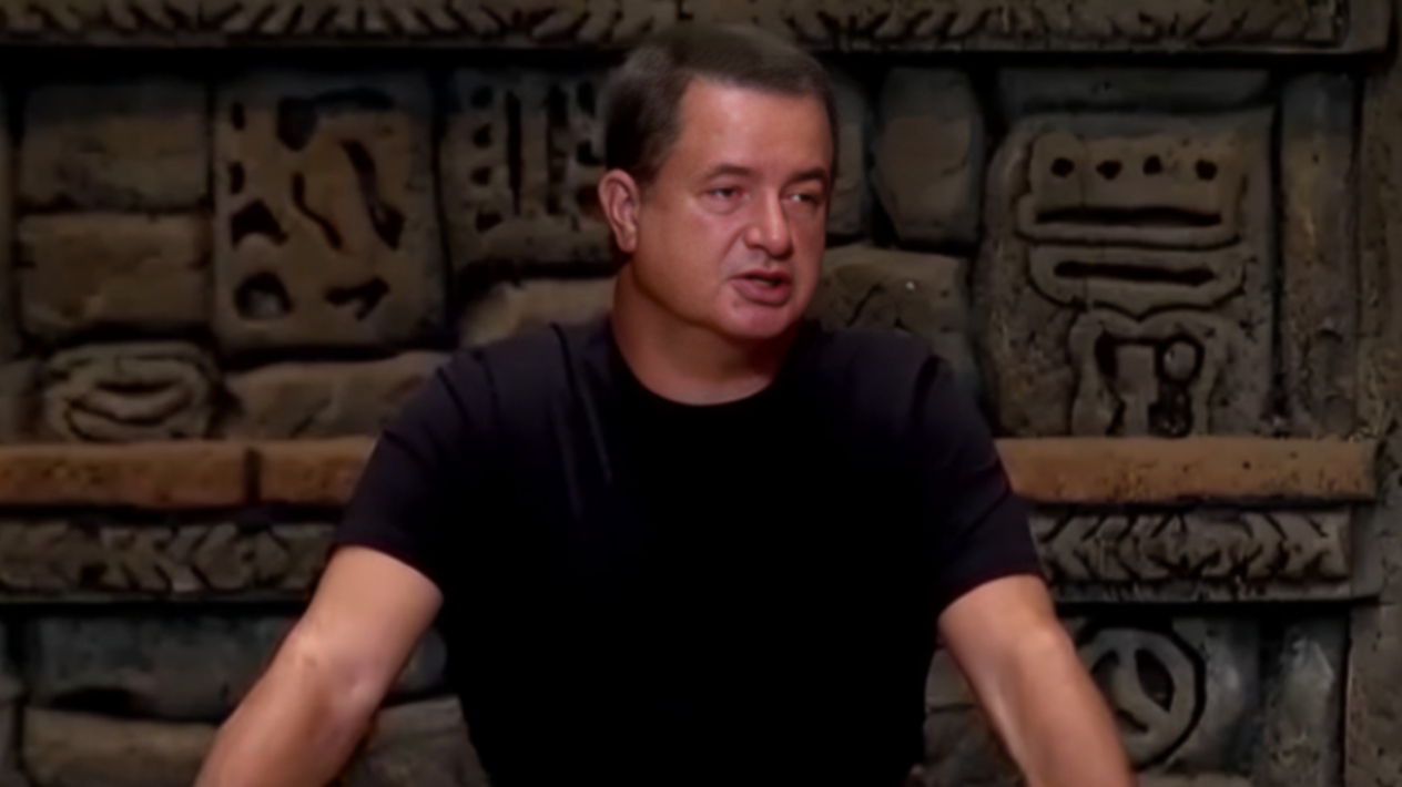 Σοκ στο Survivor: Πάγωσαν όλοι με την ανακοίνωση του Ατζούν για τον Σταύρο Φλώρο