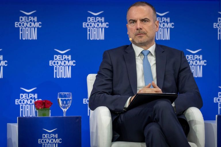 Γιώργος Μαργώνης [Παπαστράτος] : Η ηγεσία αλλάζει πριν προλάβεις να προσαρμοστείς