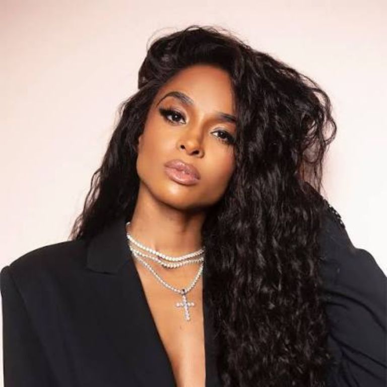 Met Gala 2026: Η Ciara με Σίλια Κριθαριώτη έκλεψε την παράσταση – Ελληνική haute couture στο κόκκινο χαλί