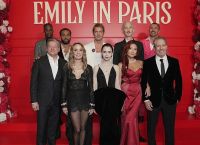 Emily in… Mykonos: Ξεκίνησαν τα γυρίσματα του Emily in Paris στην Ελλάδα