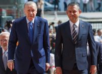 «Φόβος για καθεστώς χωρίς αντίπαλο» – Ο Ερντογάν κερδίζει, η Τουρκία διχάζεται