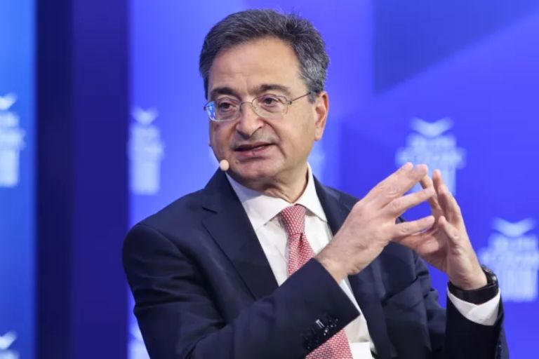 Eurobank:“Χάθηκαν επενδύσεις 6–8 δισ. ευρώ από το Ταμείο Ανάκαμψης”–Σήμα κινδύνου για συντονισμό και ανάπτυξη