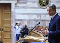 Συνταγματική αναθεώρηση σε τροχιά σύγκρουσης: 28 αλλαγές αλλάζουν το πολιτικό τοπίο