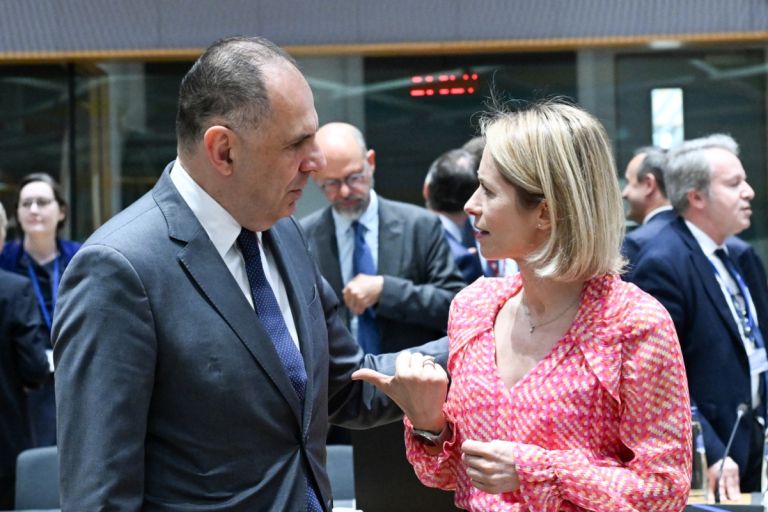 Αθήνα προς Κίεβο: Σκληρό διπλωματικό μήνυμα μετά το ουκρανικό drone που εντοπίστηκε στη Λευκάδα