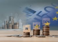 Κομισιόν «φρενάρει» αφήγημα κυβέρνησης: ανάπτυξη στο 1,8% και πληθωρισμός 3,7%