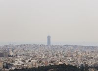 Καιρός σήμερα [8/5]: Αφρικανική σκόνη και τοπικές βροχές την Παρασκευή – Μικρή «ανάσα» δροσιάς πριν τα 30άρια