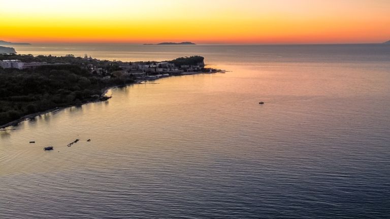 Καιρός σήμερα [12/5/26]: Καλοκαιρινό σκηνικό με 33άρια – Οι πιο ζεστές περιοχές