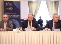 Καλαφάτης: Ενισχύουμε τις συνεργασίες για την καινοτομία στον τομέα του φαρμάκου