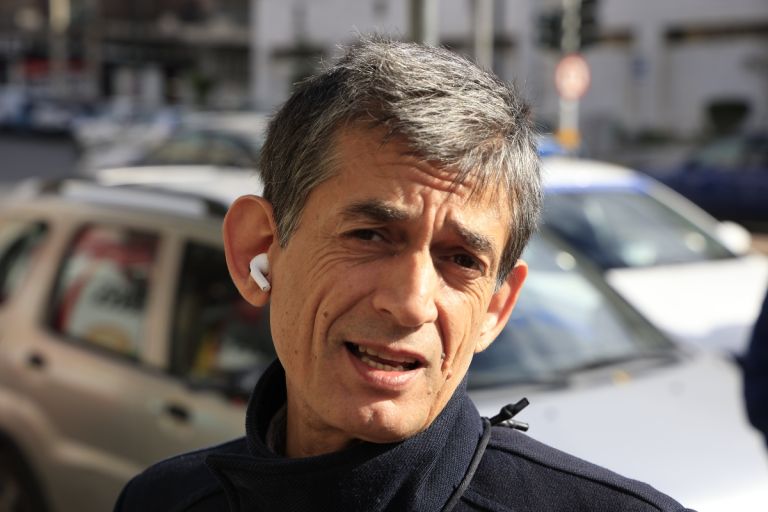 Καρανίκας για κόμμα Τσίπρα: Αντί για rebranding έκανε reunion, μάζεψε όλα τα ρετάλια