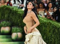 Met Gala 2026: Ρεκόρ με 42 εκατ. δολάρια και εκρηκτικές εμφανίσεις σταρ