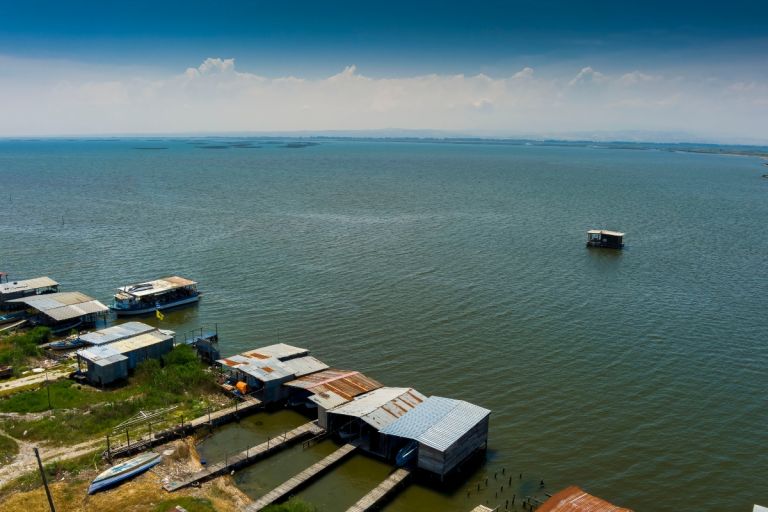 Άγριο έγκλημα στη Θεσσαλονίκη: Τον πυροβόλησαν και πέταξαν τη σορό του στον ποταμό Λουδία