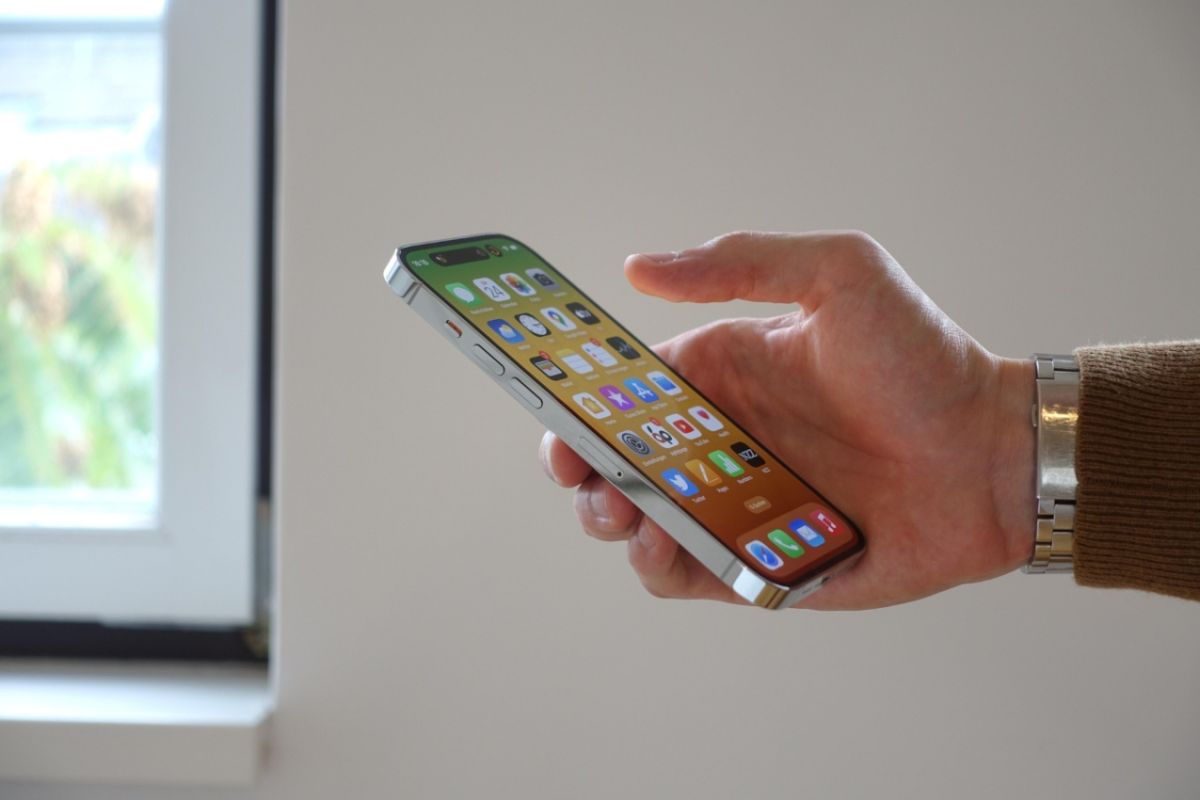 Voucher έως 70 ευρώ για smartphone: Ποιοι το δικαιούνται και πώς θα το λάβουν