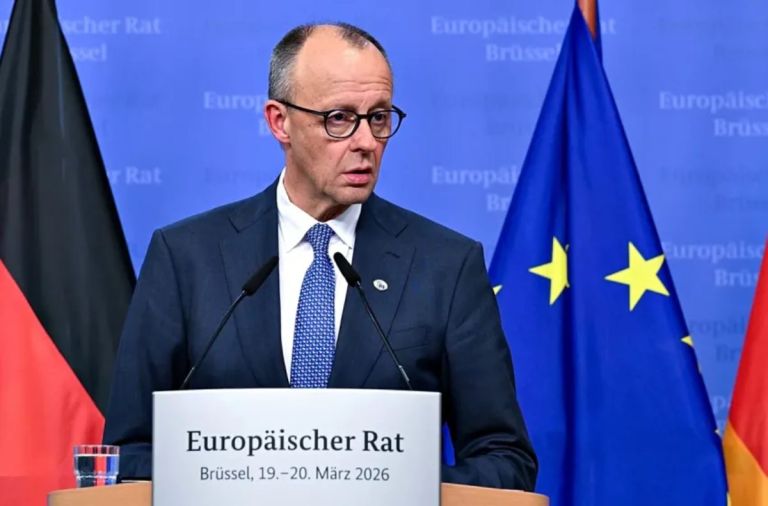 Γερμανία: Σενάρια ανασχηματισμού για τον Μερτς μετά τις πιέσεις στην κυβέρνηση