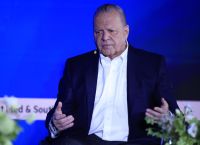 Μυτιληναίος: Νέα ανοίγματα της Metlen σε μέταλλα, ενέργεια και άμυνα