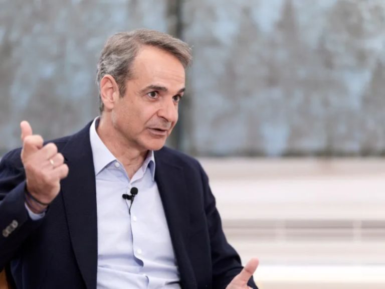 Μητσοτάκης vs αντιπολίτευση: «Δείτε τα 10 μέτρα – όχι υποσχέσεις στον αέρα»