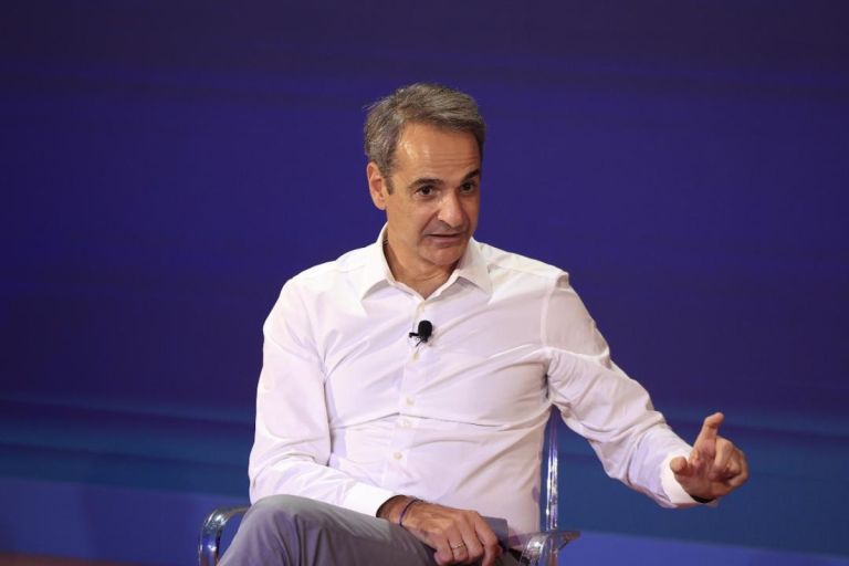 ΑΟΖ με Λιβύη, τράπεζες και κοινωνικά μέτρα: Η διπλή ατζέντα της κυβέρνησης σε κρίσιμη καμπή