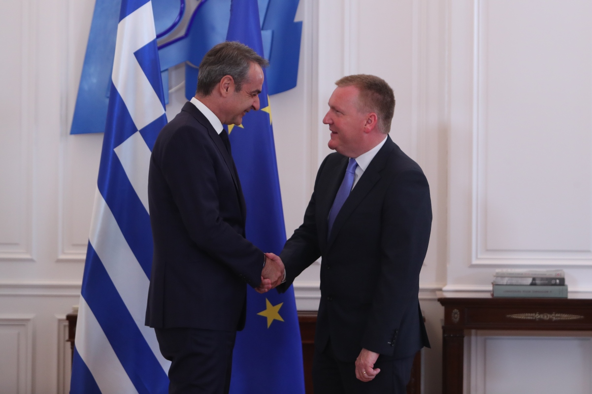 Μήνυμα στήριξης από την ΕΕ προς Μητσοτάκη για τις μεταρρυθμίσεις και το Κράτος Δικαίου