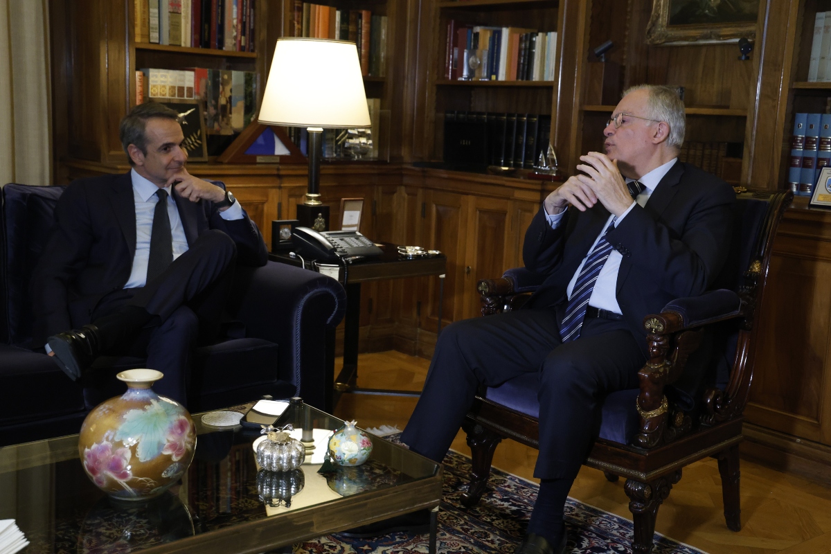Μητσοτάκης: «Κάθε μήνας μετράει» – Μήνυμα σταθερότητας και εκλογικής ετοιμότητας στο Προεδρικό Μέγαρο