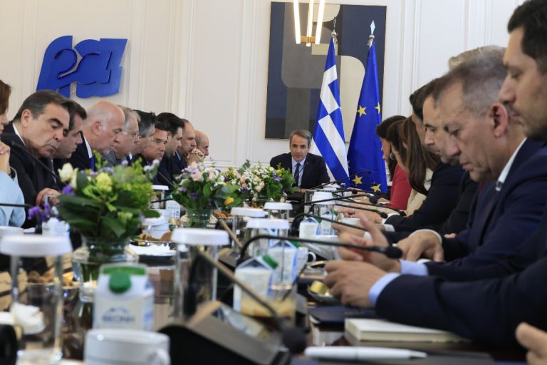 Επιδότηση στα καύσιμα και τον Ιούνιο ανακοίνωσε ο Μητσοτάκης – Τι είπε για Καρυστιανού,Τσίπρα