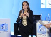 Mihailidou: “Demographics is a marathon run at sprint pace” – Greece’s birthrate challenge