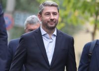 Ανδρουλάκης: «4ήμερη εργασία για Ελλάδα που κρατά τους νέους της» – TikTok, Metallica και πολιτική σύγκρουση
