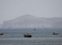 Στα πρόθυρα νέας ανάφλεξης: Οι ΗΠΑ χτυπούν το Ιράν μετά τις επιθέσεις στον Περσικό