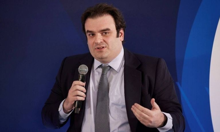 «Βόμβα» 3,9 δισ. από τα φέσια του Δημοσίου – Πνίγονται επιχειρήσεις και προμηθευτές