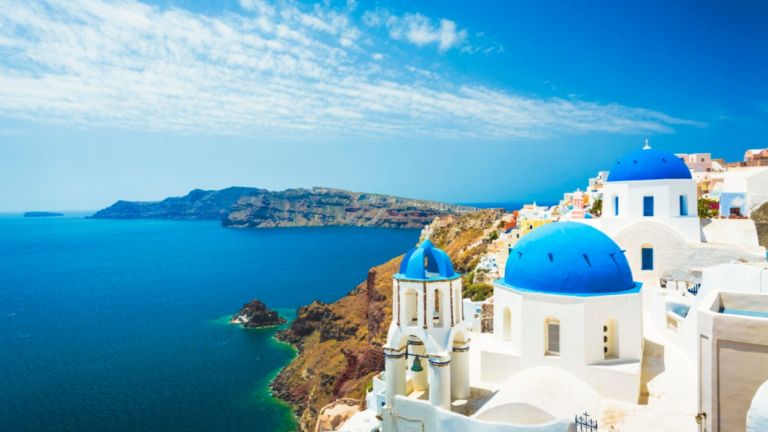 Islands Under Pressure: Santorini and Mykonos Now More Crowded Than Athens in Summer