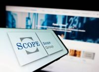 Η Scope πυροβολεί ECB και EBA: «Η Ευρώπη χτίζει τραπεζικό χάος αντί για απλοποίηση»