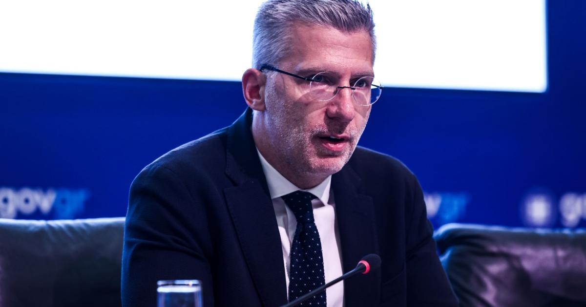 Ο Σκέρτσος «αδειάζει» την Εστία: «Σενάρια φαντασίας για Στουρνάρα και μεταβατικό πρωθυπουργό»