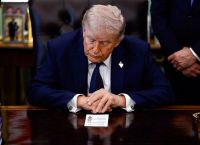 «Σχέδιο Ελευθερία»: Σε χάος τα Στενά του Ορμούζ – Εκεχειρία υπό κατάρρευση