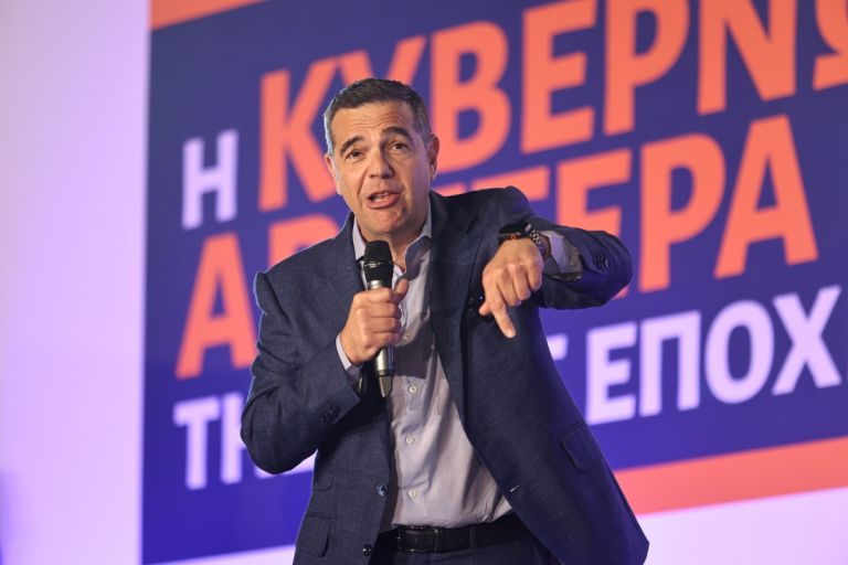 Βόμβα Τσίπρα από τη Ρεματιά: «Τώρα είναι η ώρα να πέσει ο Μητσοτάκης» [vid]