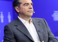 Τσίπρας «ρίχνει πόρτα» στον ΣΚΑΪ: Καταγγέλλει σκευωρία για το 2015 και “δολοφονία χαρακτήρα”