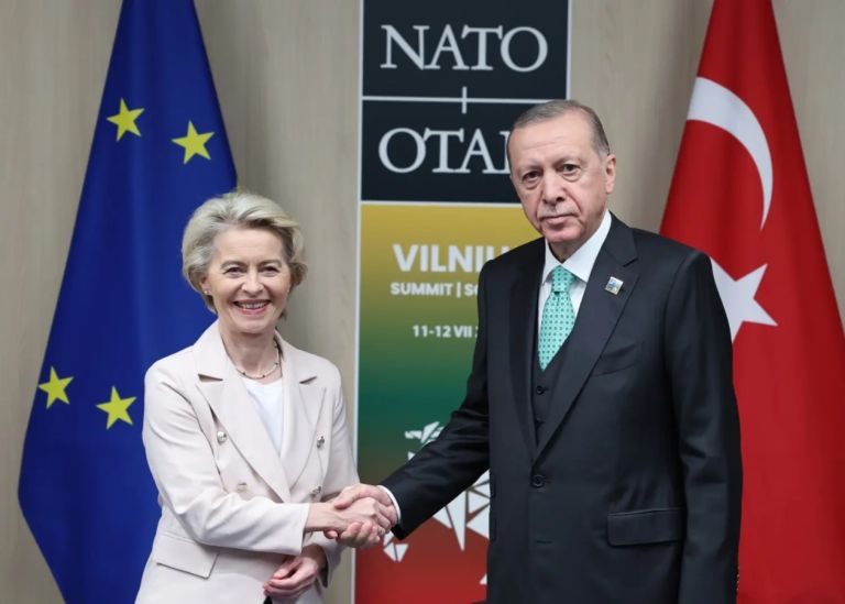 ΕΕ–Τουρκία: Διπλωματικό παιχνίδι ισχύος με φόντο Μέση Ανατολή και Κυπριακό