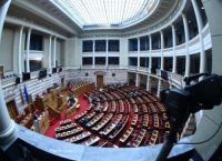 Αντίστροφη μέτρηση στη Βουλή: ΟΠΕΚΕΠΕ, υποκλοπές και η νέα θεσμική “μάχη αριθμών”